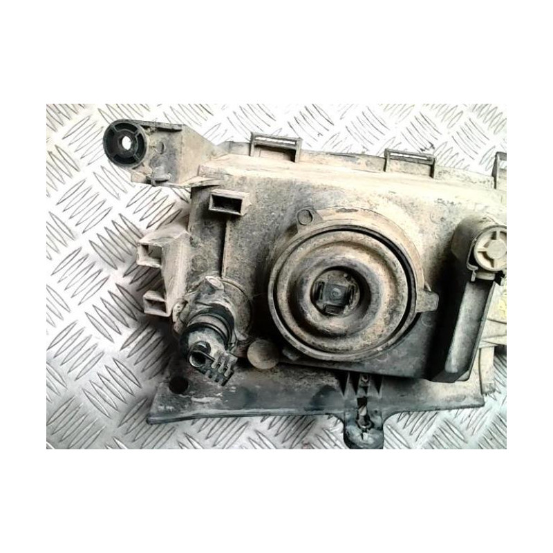 Optique avant principal droit (feux)(phare) CITROEN BERLINGO 1 PHASE 1 d’occasion