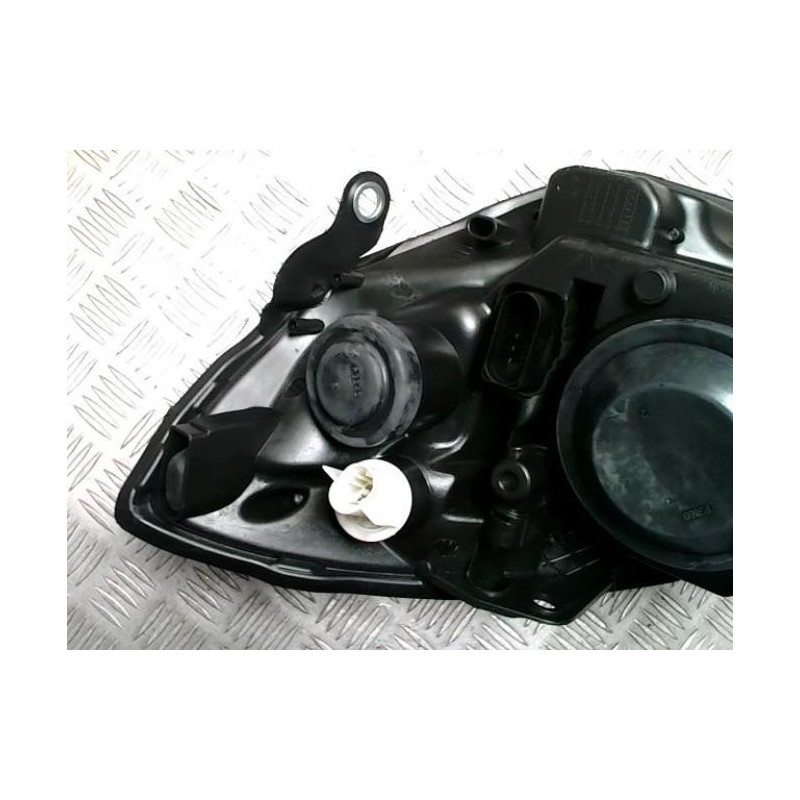 Optique avant principal droit (feux)(phare) SKODA FABIA 2 PHASE 2 d’occasion