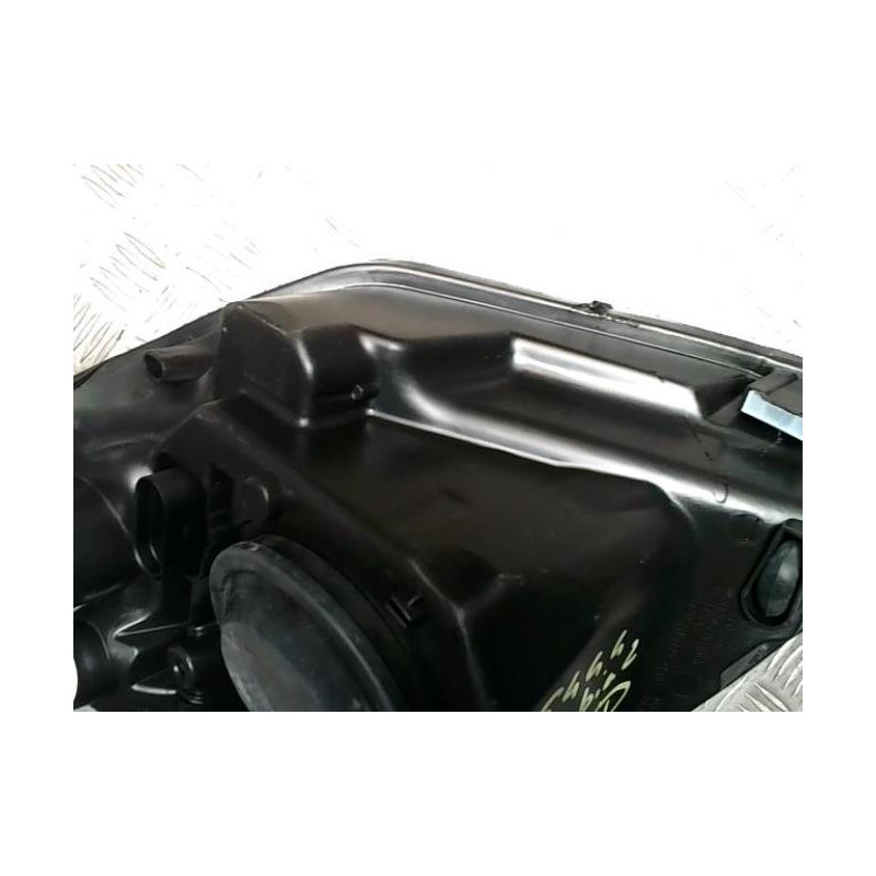 Optique avant principal droit (feux)(phare) SKODA FABIA 2 PHASE 2 d’occasion