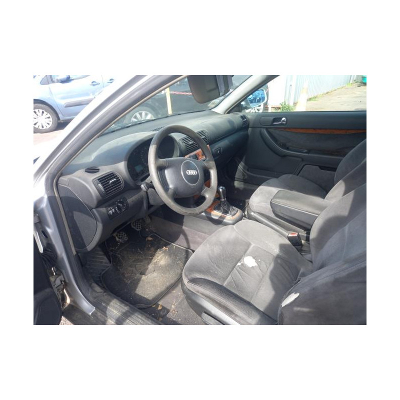 Feu arriere principal gauche (feux) AUDI A3 1 PHASE 2 d’occasion