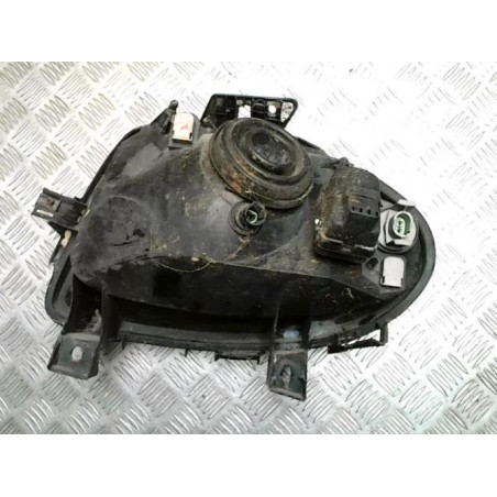 Optique avant principal droit (feux)(phare) RENAULT CLIO 2 PHASE 1 d’occasion