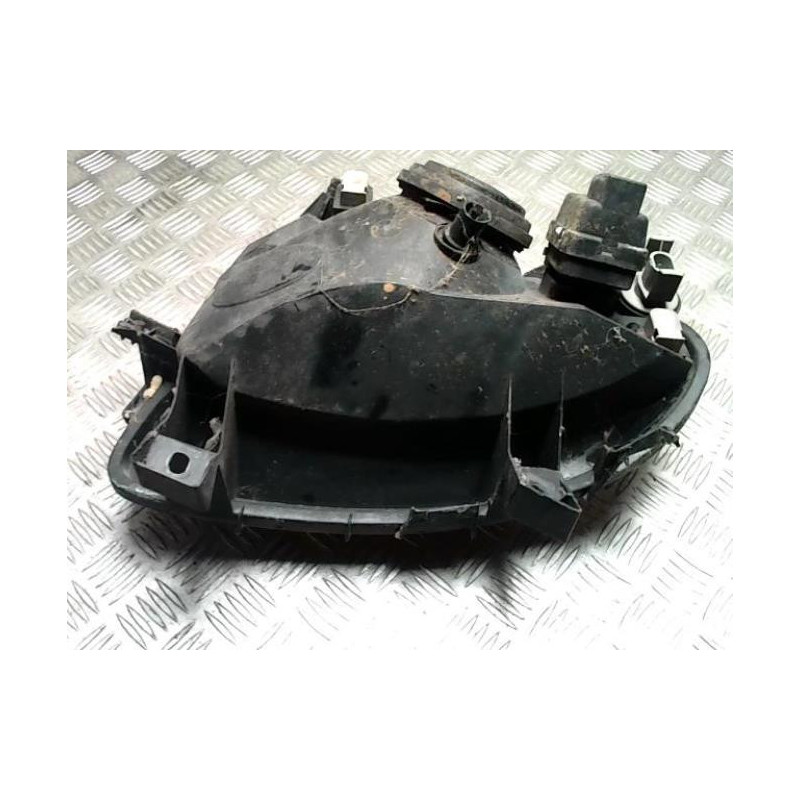 Optique avant principal droit (feux)(phare) RENAULT CLIO 2 PHASE 1 d’occasion