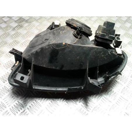 Optique avant principal droit (feux)(phare) RENAULT CLIO 2 PHASE 1 d’occasion