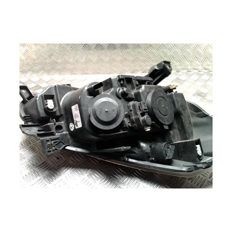 Optique avant principal gauche (feux)(phare) RENAULT CLIO 3 PHASE 1 d’occasion