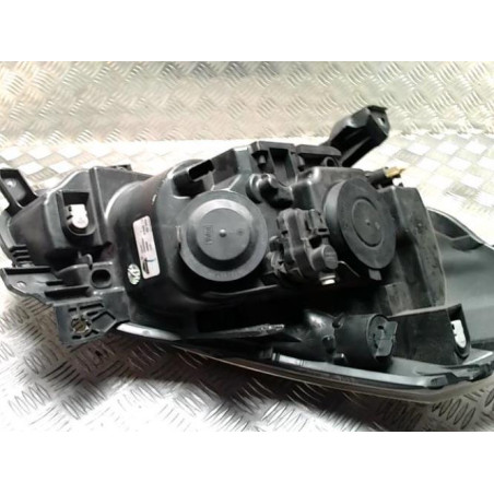 Optique avant principal gauche (feux)(phare) RENAULT CLIO 3 PHASE 1 d’occasion