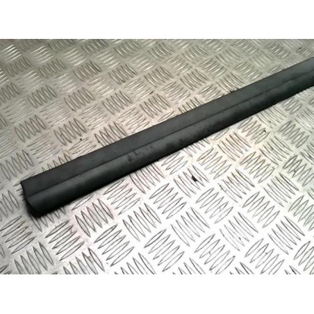 Baguette de porte avant droite FIAT DOBLO 1 PHASE 1 d’occasion