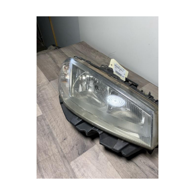 Optique avant principal droit (feux)(phare) RENAULT MEGANE 2 d’occasion
