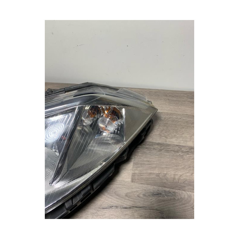 Optique avant principal gauche (feux)(phare) RENAULT MEGANE 2 d’occasion