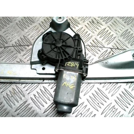 Leve vitre electrique arriere gauche RENAULT CLIO 3 PHASE 2 d’occasion