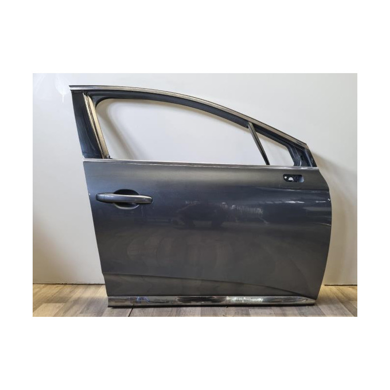 Porte avant droit RENAULT CLIO 5 PHASE 1 d’occasion