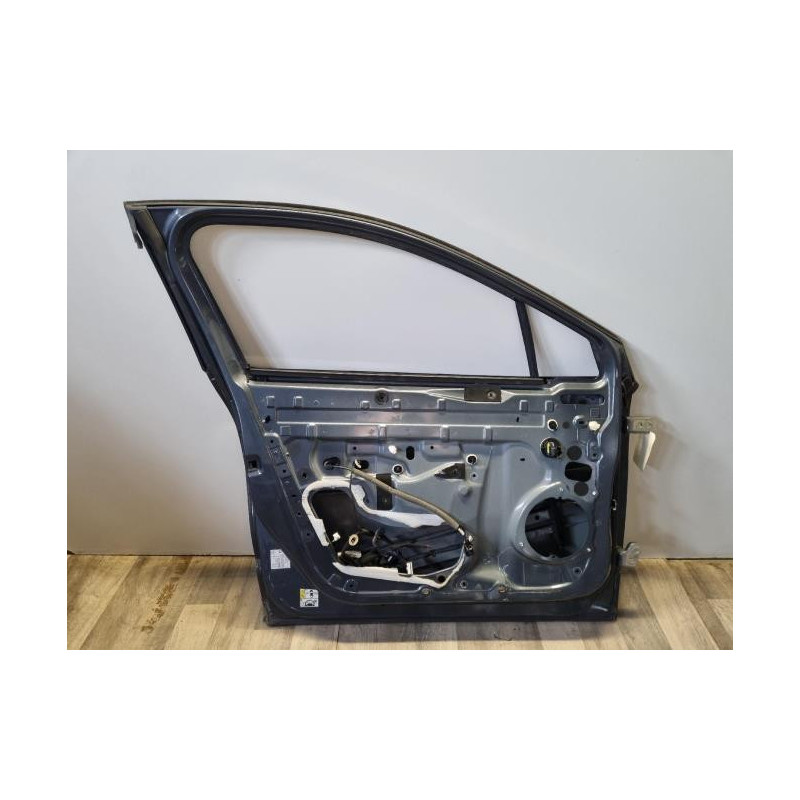Porte avant gauche RENAULT CLIO 5 PHASE 1 d’occasion
