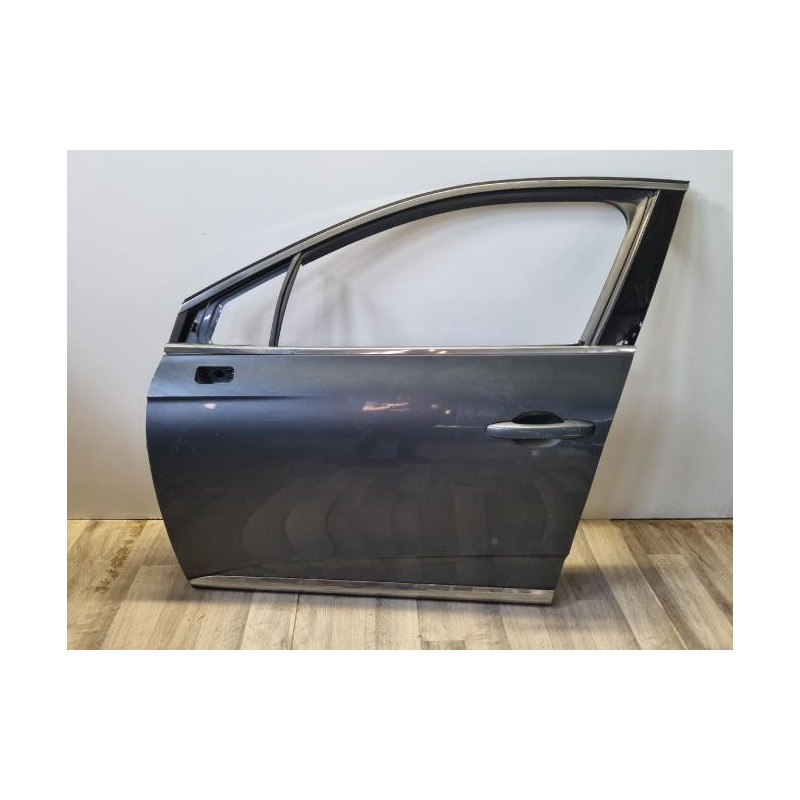 Porte avant gauche RENAULT CLIO 5 PHASE 1 d’occasion