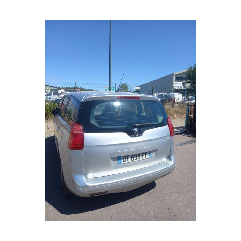 Enjoliveur anti brouillard PEUGEOT 5008 1 PHASE 2 d’occasion