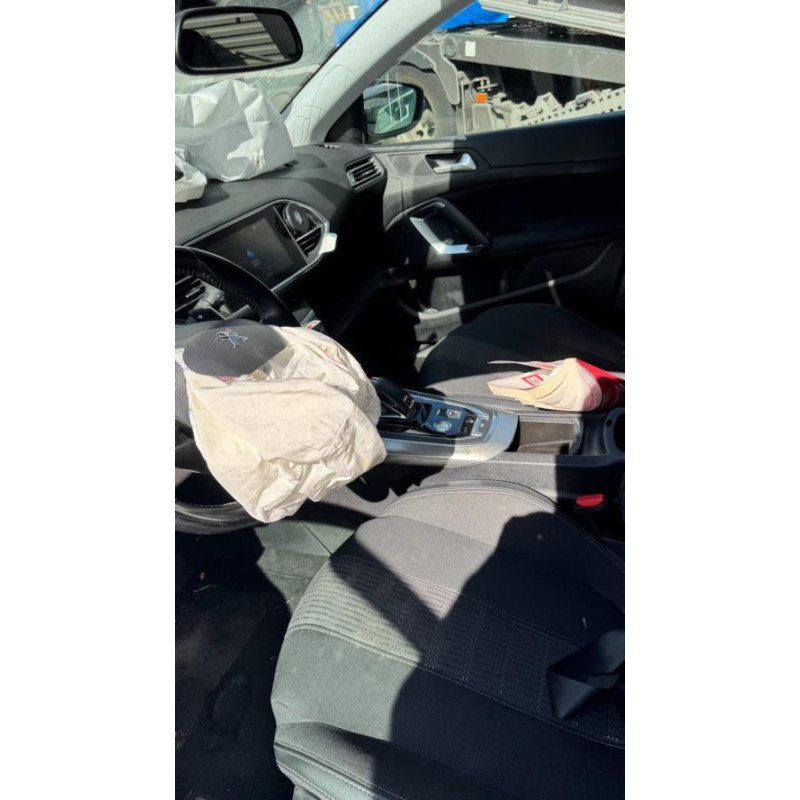 Anti brouillard gauche (feux) PEUGEOT 308 2 PHASE 2 d’occasion