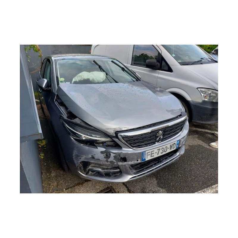 Feu arriere stop central PEUGEOT 308 2 PHASE 2 d’occasion