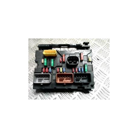 Boitier servitude moteur (BSM) PEUGEOT 207 PHASE 1 BREAK d’occasion
