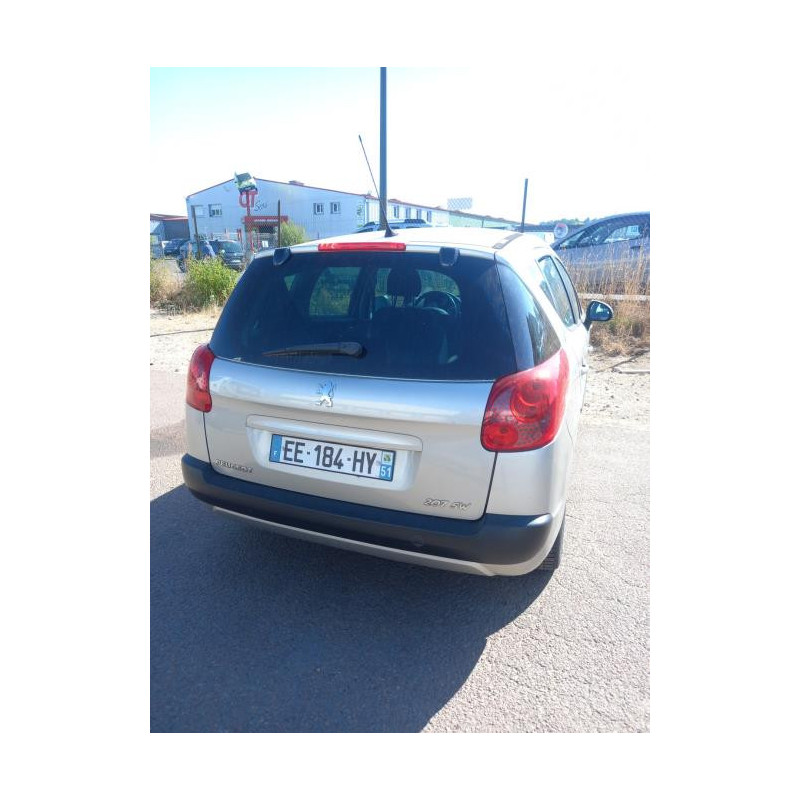 Boitier servitude moteur (BSM) PEUGEOT 207 PHASE 1 BREAK d’occasion