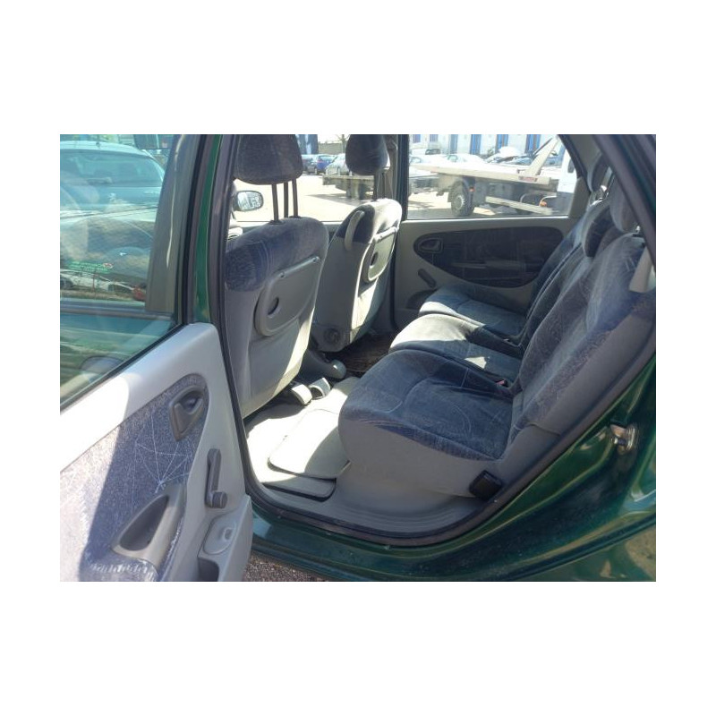 Pare choc avant RENAULT SCENIC 1 PHASE 2 d’occasion