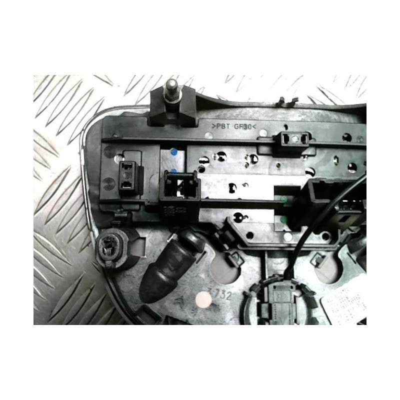 Eclairage de plafonnier PEUGEOT 607 PHASE 1 d’occasion