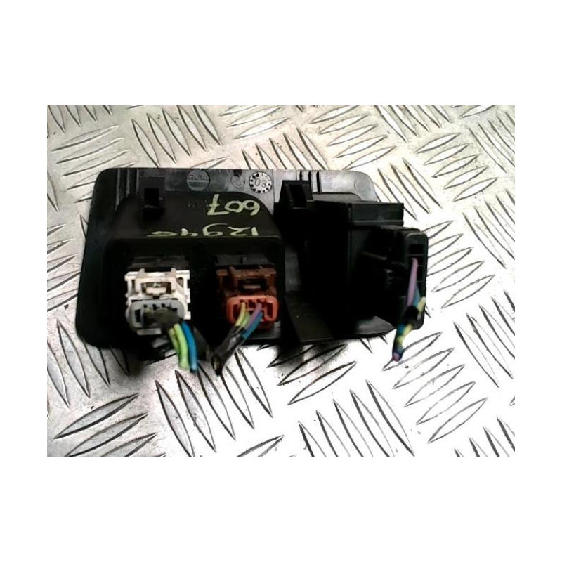 Commande de reglage hauteur de phare PEUGEOT 607 PHASE 1 d’occasion