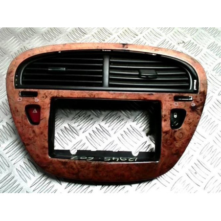 Aerateur tableau de bord PEUGEOT 607 PHASE 1 d’occasion