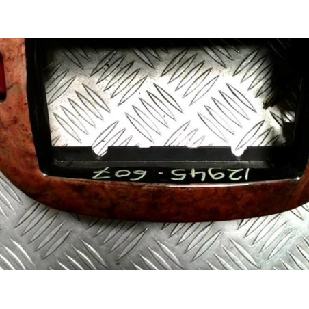 Aerateur tableau de bord PEUGEOT 607 PHASE 1 d’occasion