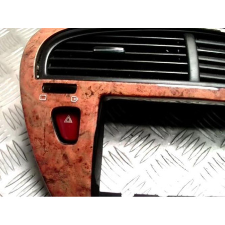 Aerateur tableau de bord PEUGEOT 607 PHASE 1 d’occasion