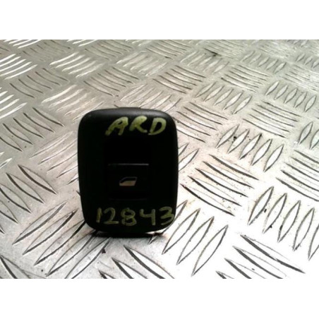 Interrupteur de leve vitre arriere droit CITROEN C5 2 d’occasion