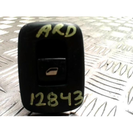 Interrupteur de leve vitre arriere droit CITROEN C5 2 d’occasion