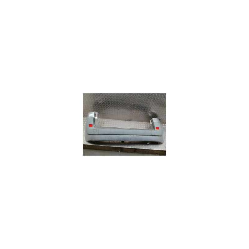 Pare choc arriere RENAULT SCENIC 2 PHASE 2 d’occasion