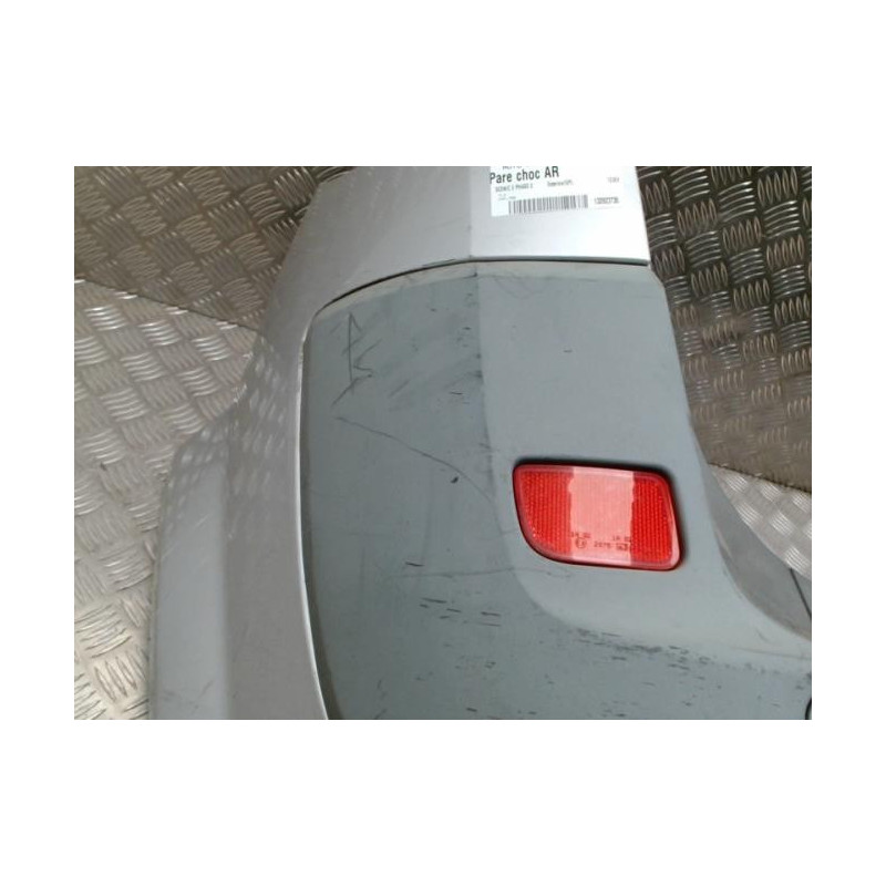 Pare choc arriere RENAULT SCENIC 2 PHASE 2 d’occasion