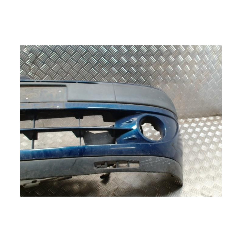 Pare choc avant RENAULT CLIO 2 PHASE 2 d’occasion