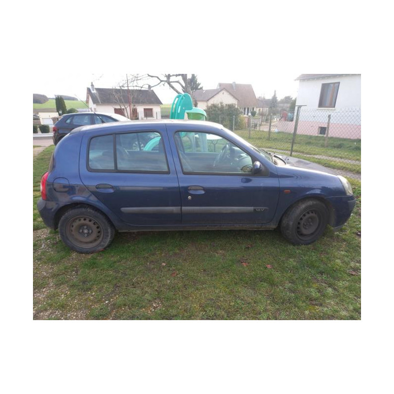 Pare choc avant RENAULT CLIO 2 PHASE 2 d’occasion
