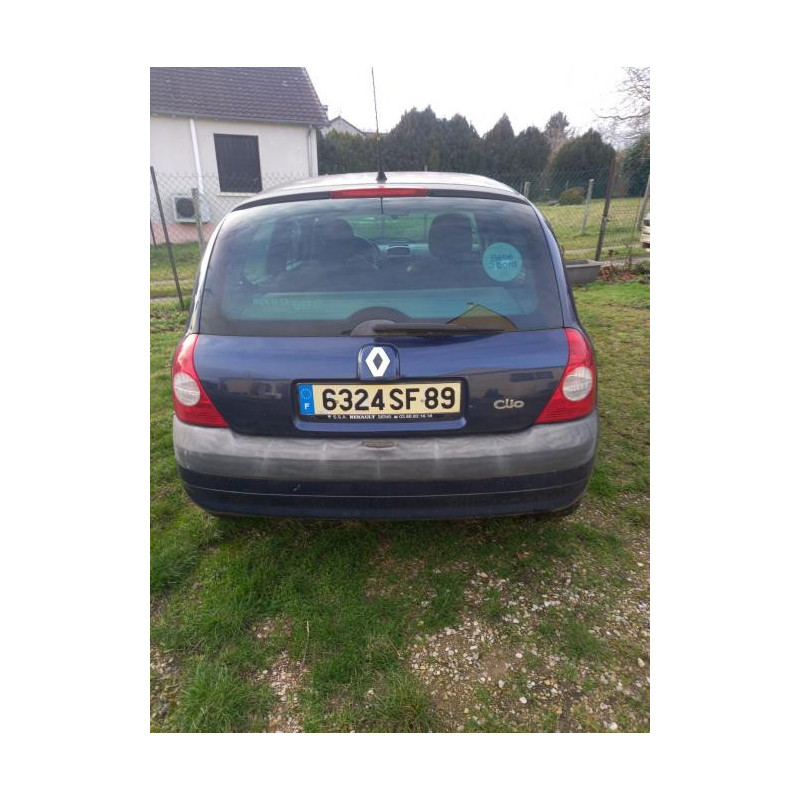 Pare choc avant RENAULT CLIO 2 PHASE 2 d’occasion
