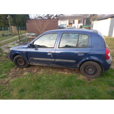 Pare choc avant RENAULT CLIO 2 PHASE 2 d’occasion