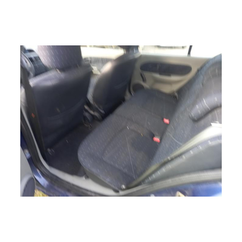 Pare choc avant RENAULT CLIO 2 PHASE 2 d’occasion