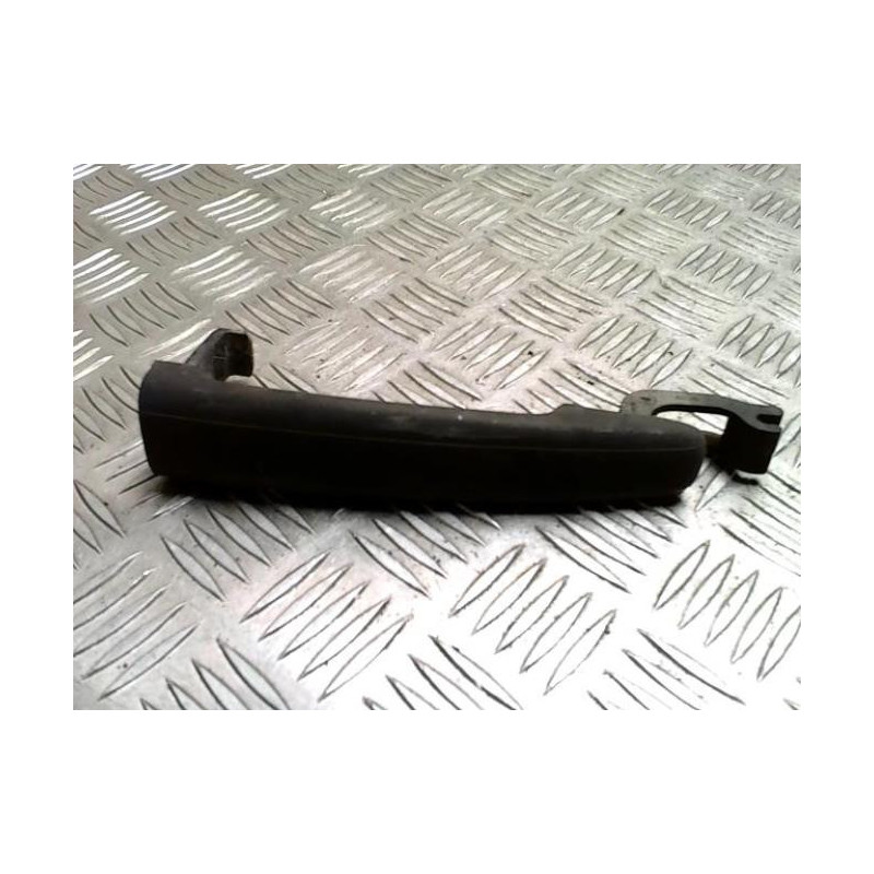 Poignee porte arriere droit CITROEN C3 1 PHASE 1 d’occasion