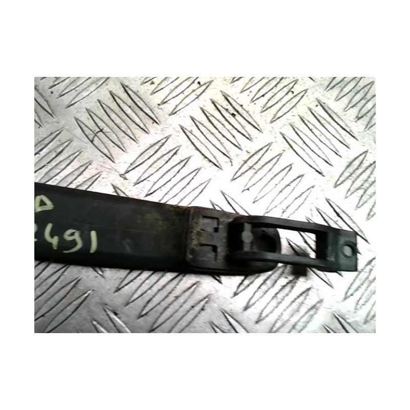 Poignee porte arriere droit CITROEN C3 1 PHASE 1 d’occasion