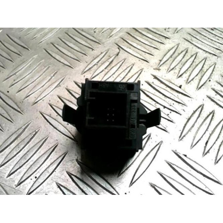 Commande de reglage hauteur de phare VOLKSWAGEN GOLF 6 d’occasion