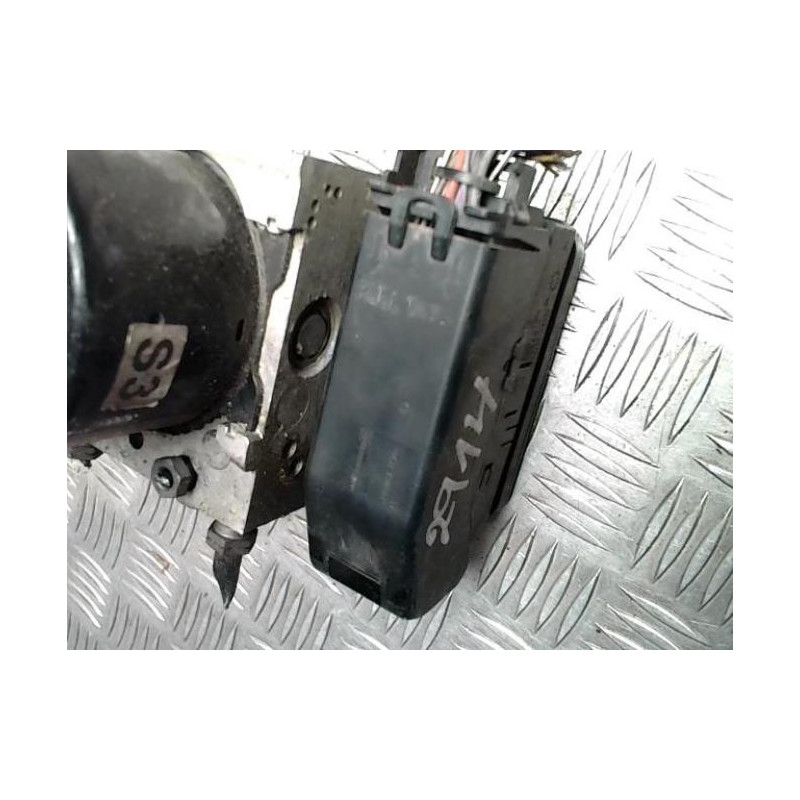 Bloc ABS (freins anti-blocage) FORD FIESTA 6 PHASE 1 d’occasion