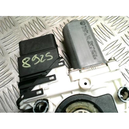 Moteur leve vitre arriere droit VOLKSWAGEN GOLF 4 d’occasion