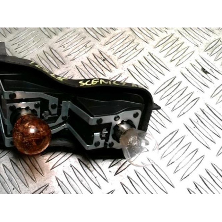 Platine feu arriere gauche RENAULT SCENIC 2 PHASE 2 d’occasion