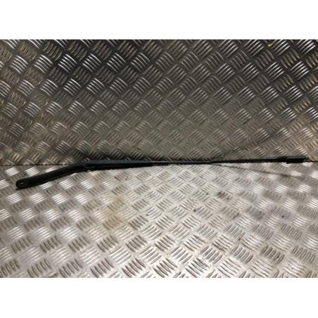 Bras essuie glace avant droit ALFA ROMEO MITO PHASE 1 d’occasion