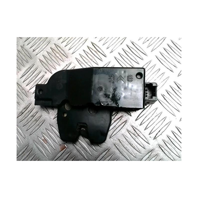 Serrure de coffre PEUGEOT 307 PHASE 1 d’occasion