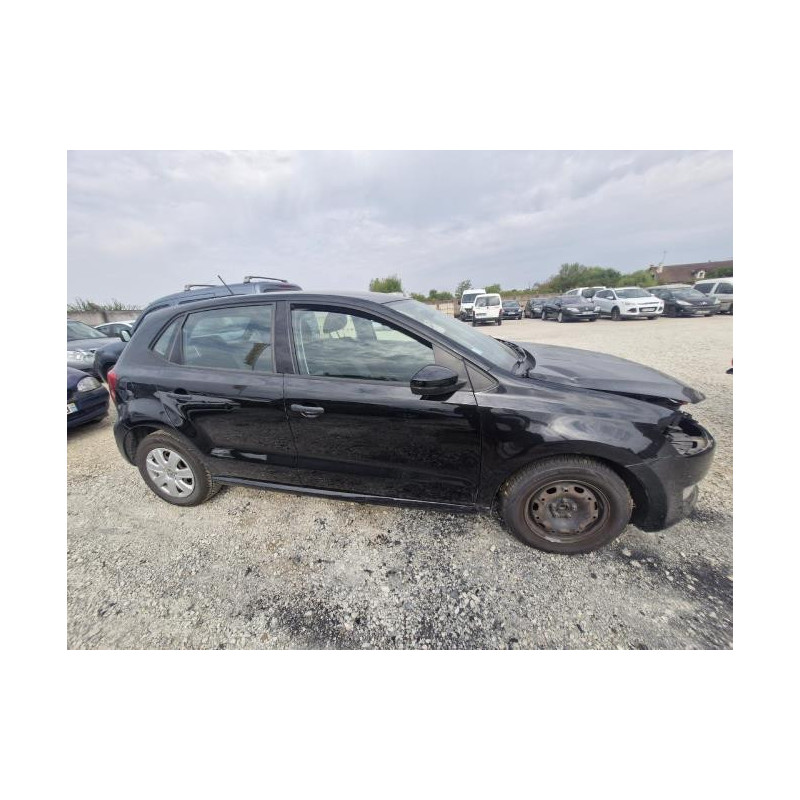 Feu arriere principal droit (feux) VOLKSWAGEN POLO 5 PHASE 1 d’occasion