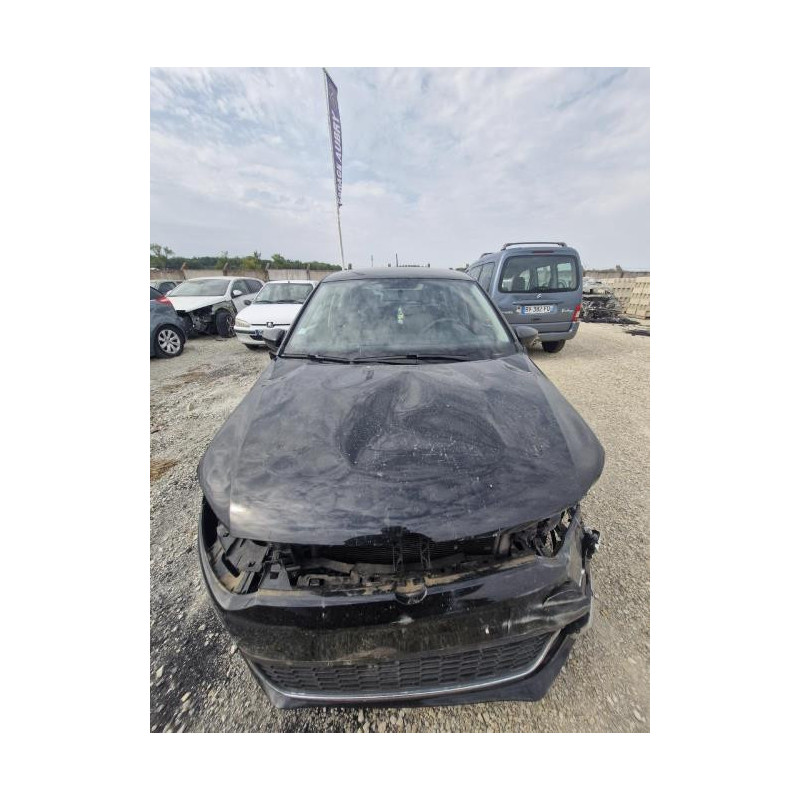 Feu arriere principal droit (feux) VOLKSWAGEN POLO 5 PHASE 1 d’occasion