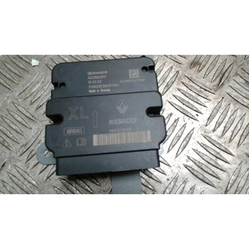 Boitier air bag RENAULT CLIO 4 PHASE 1 d’occasion