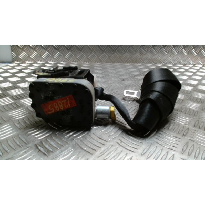 Ceinture avant droit MERCEDES CLASSE C 203 COUPE SPORT PHASE 1 d’occasion