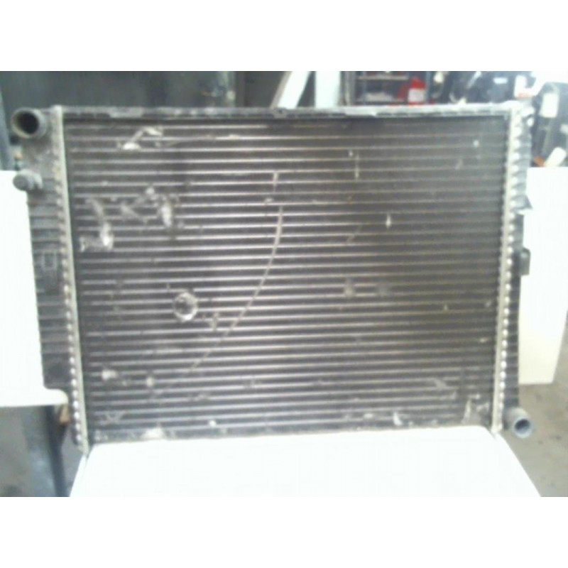 Radiateur eau MERCEDES CLASSE E (210) d’occasion