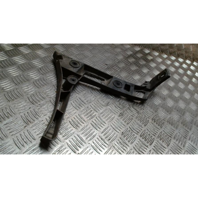 Support de pare chocs arriere VOLKSWAGEN TOURAN 2 d’occasion